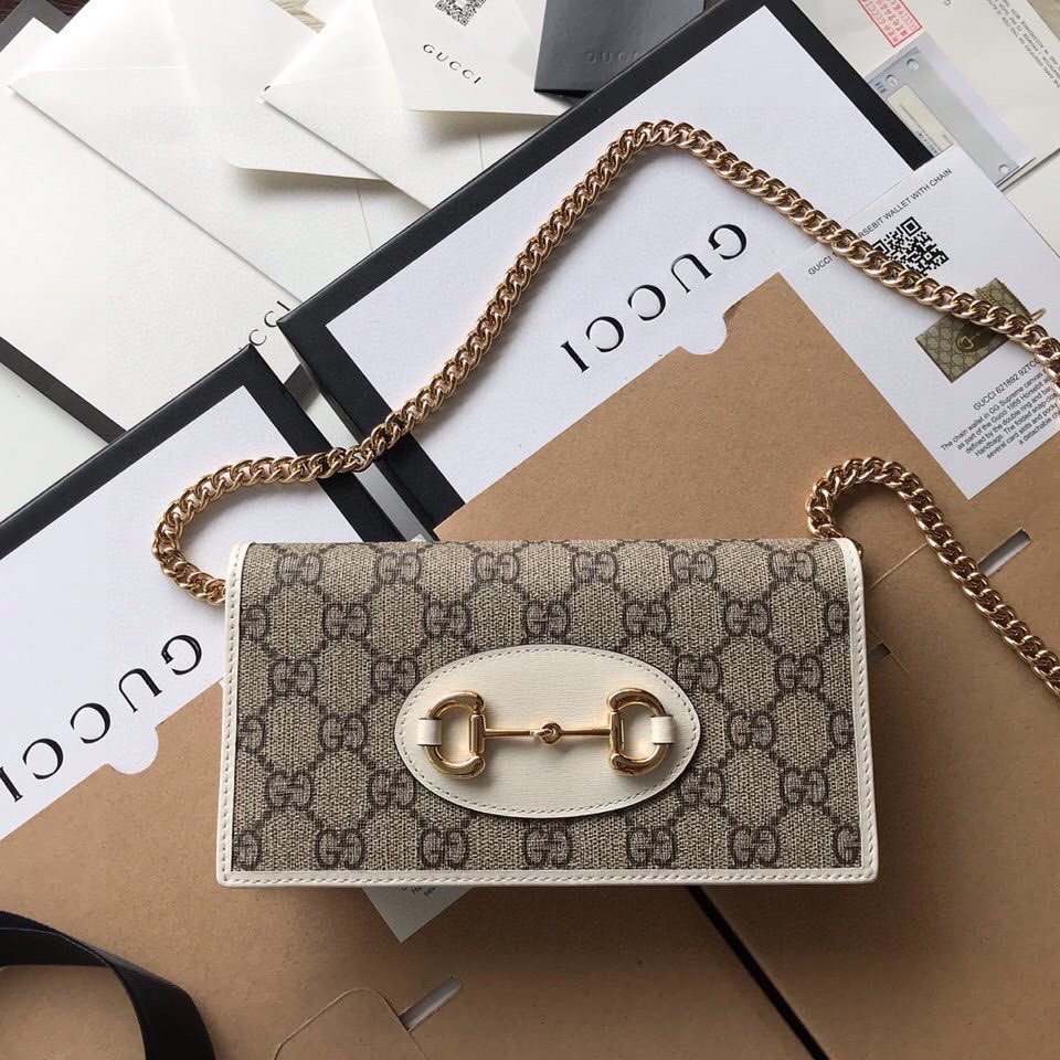 Gvc*1 Horsebit 1955 wallet with chain
