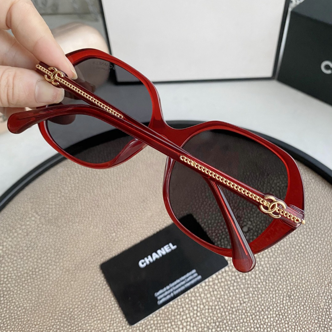 Round Sunglasses