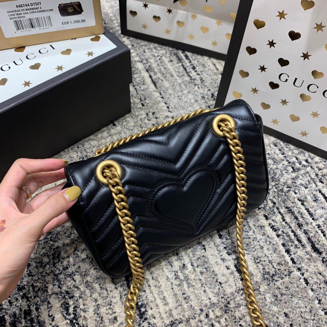 GG Marmont mini matelassé shoulder bag