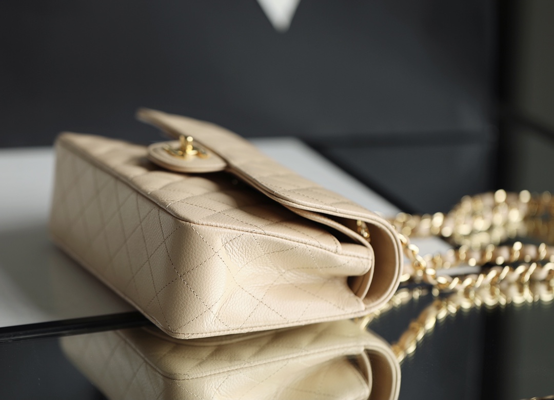 Ch**el small classic flap bag
