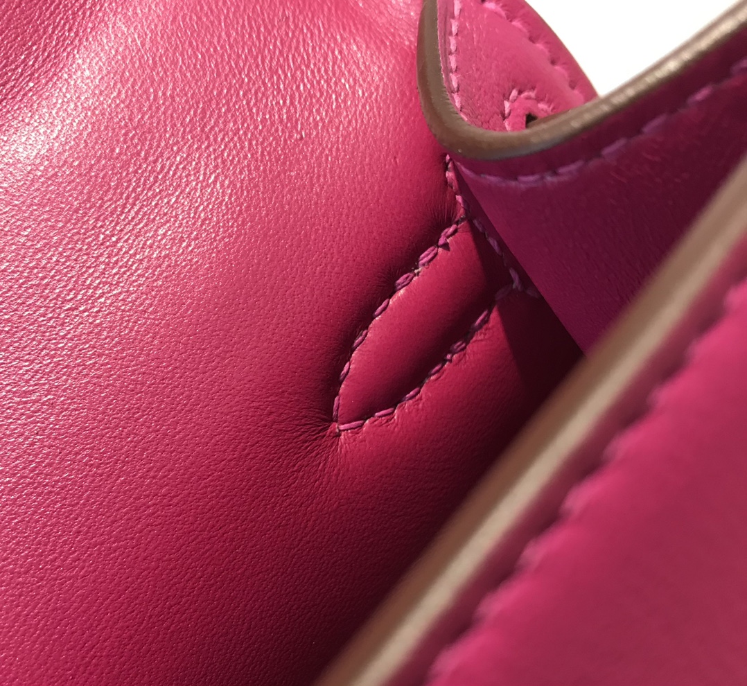 H**me5 Kelly Pochette
