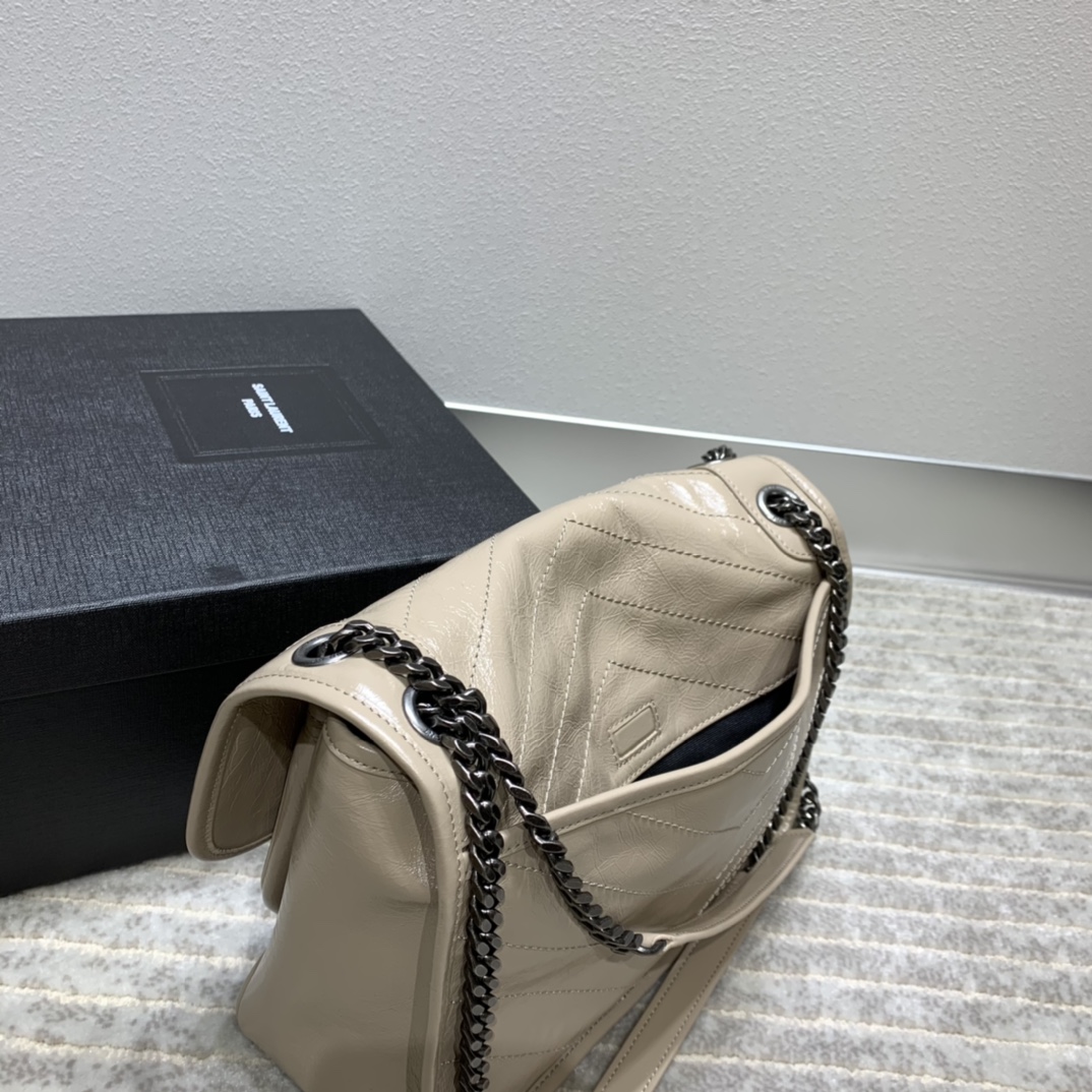 Y51 NIKI MEDIUM