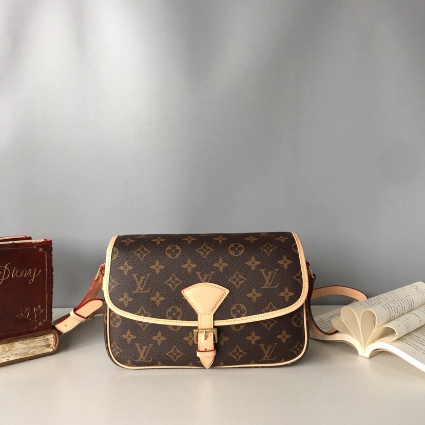 L0vis Vvtt0n Sologne Monogram Shoulder Bag