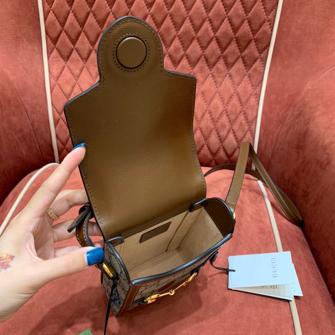 Horsebit bag