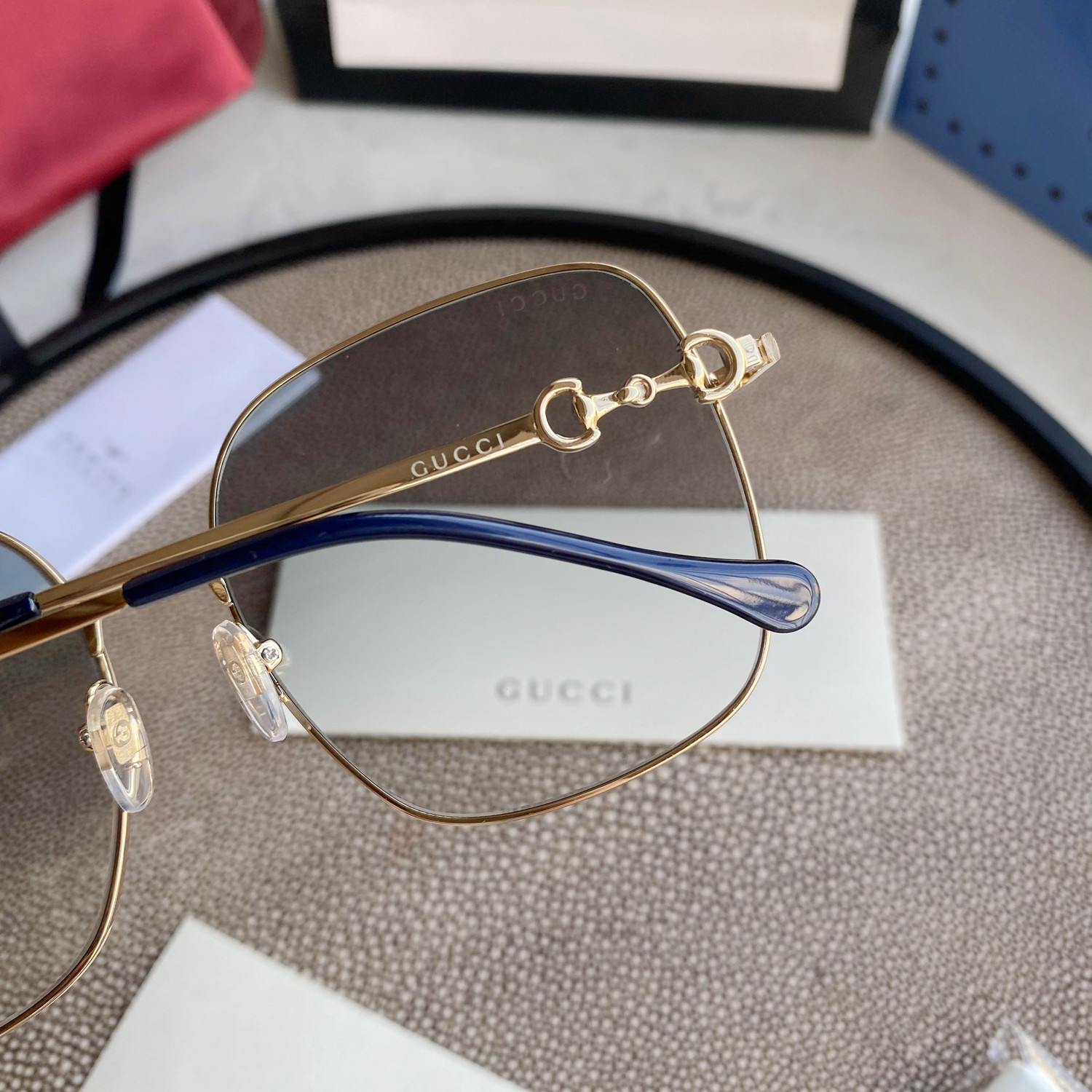 SQUARE-FRAME SUNGLASSES