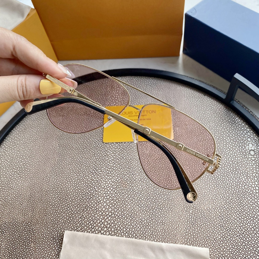 SATURNINO EYEWEAR