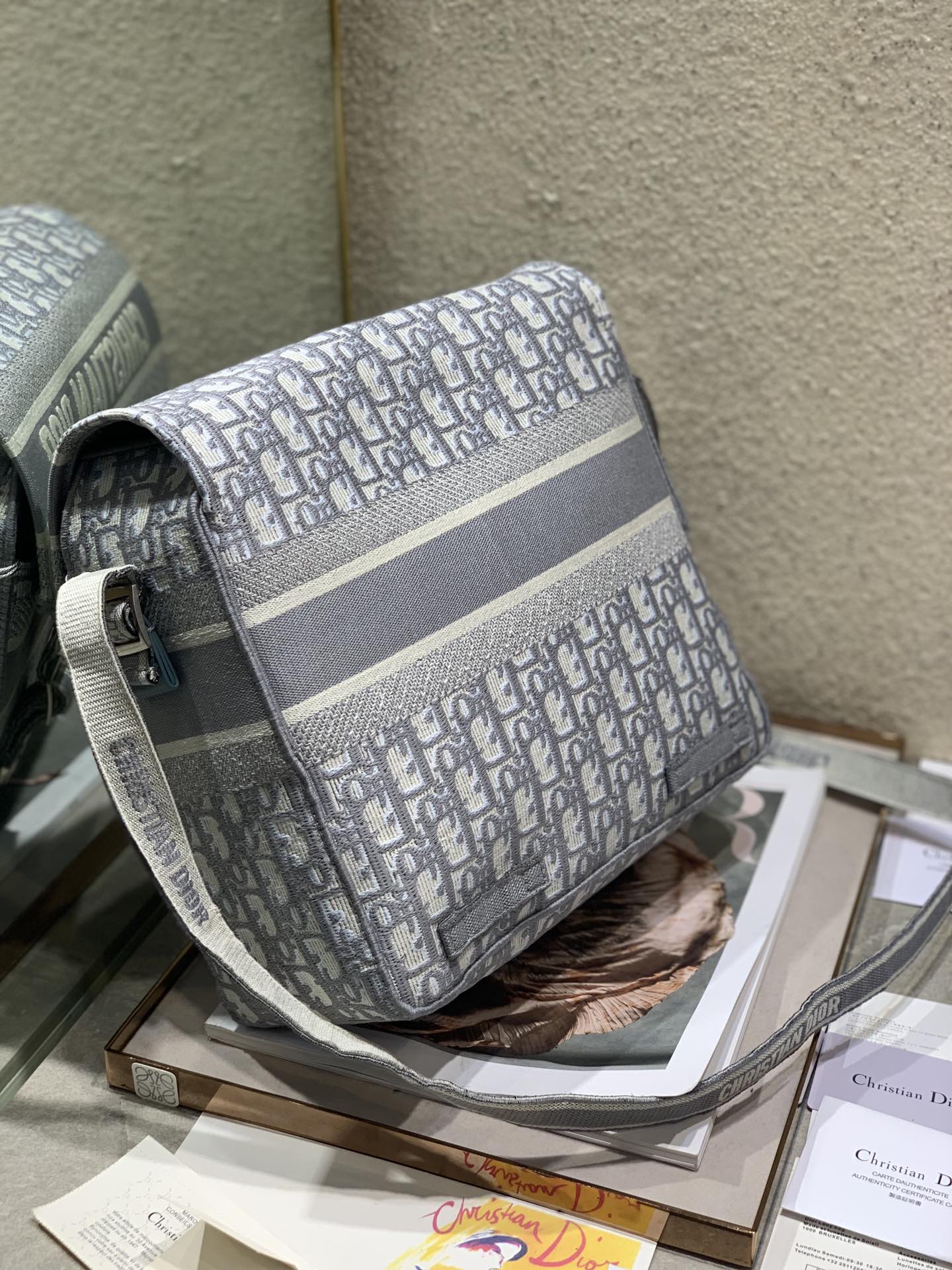 D10r Oblique Camp Bag
