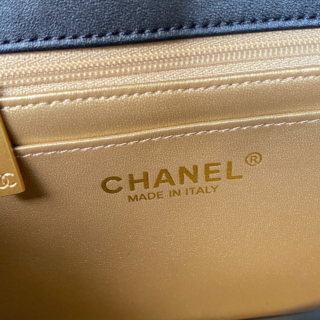 Ch**el CF square with golden ball