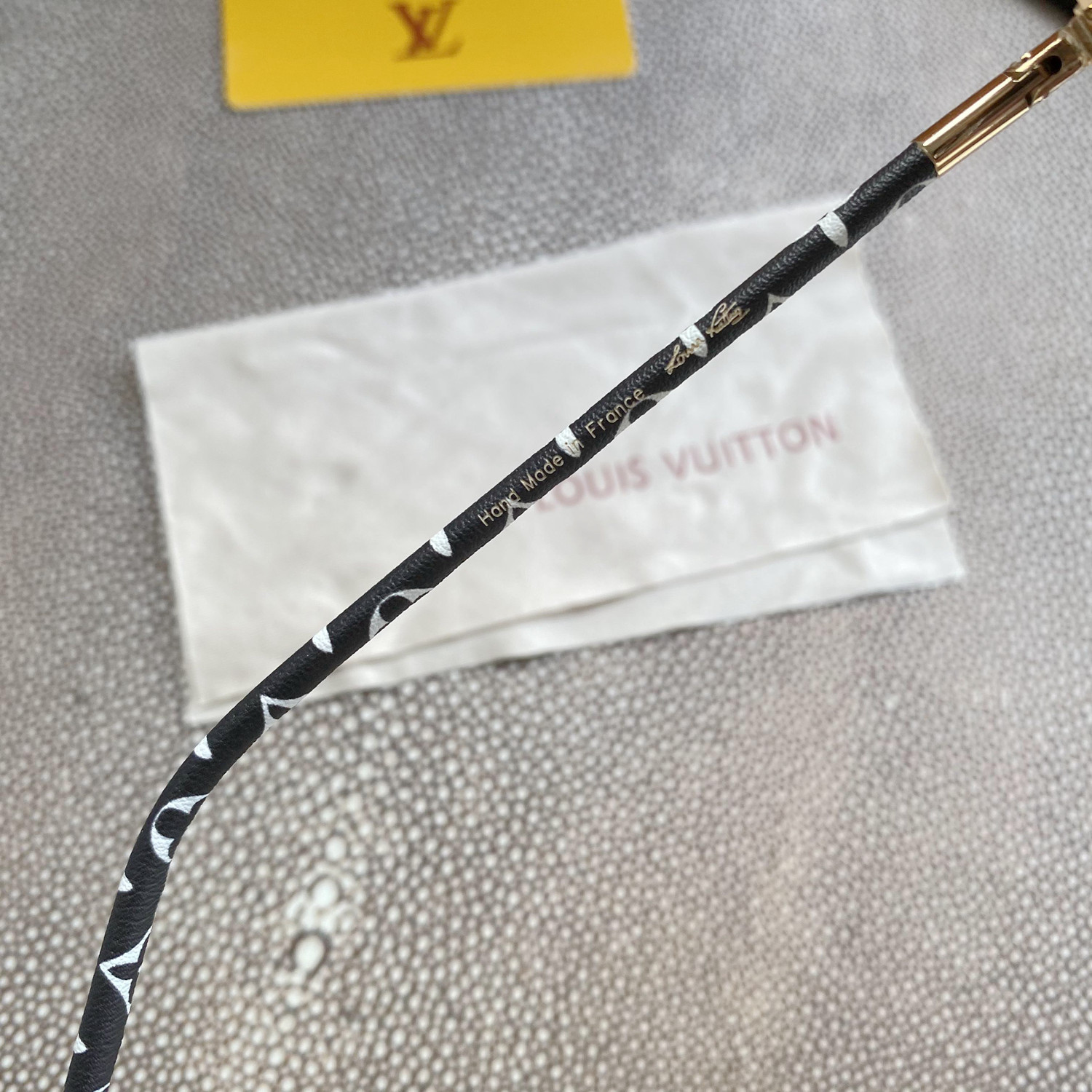 Sa1nt Lau*nt EYEWEAR