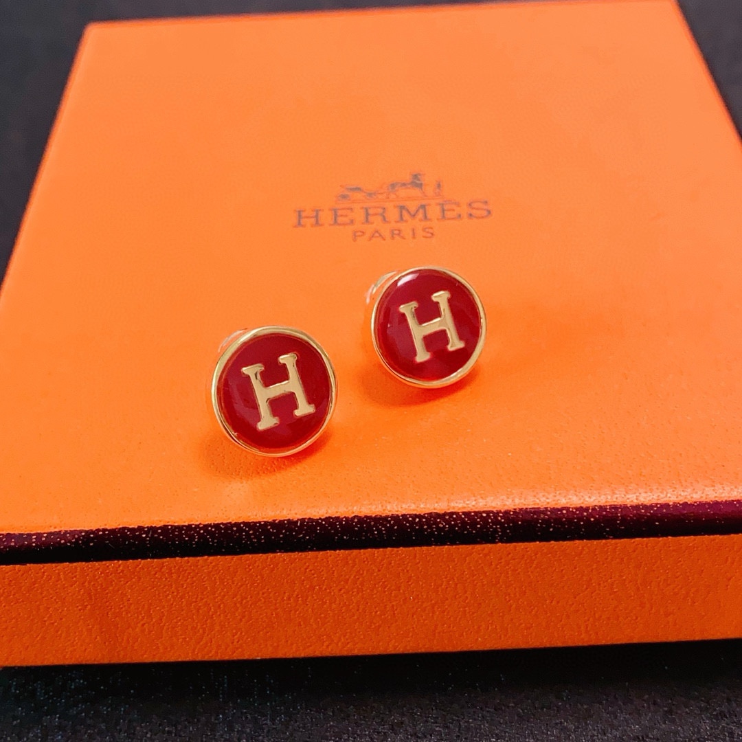 H**me5 H Letter Earrings
