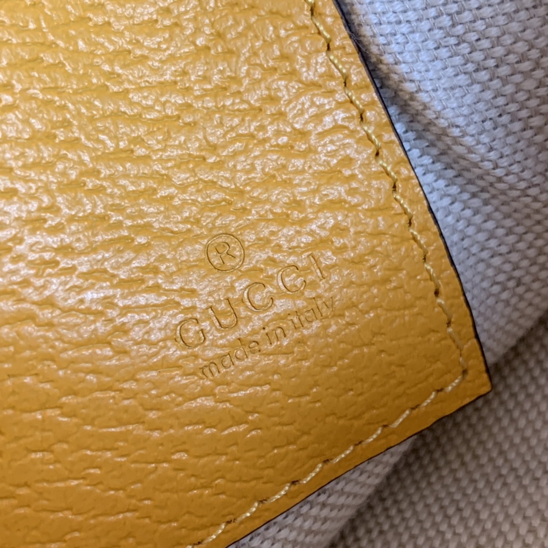 Neo Vintage GG Svp*me pouch