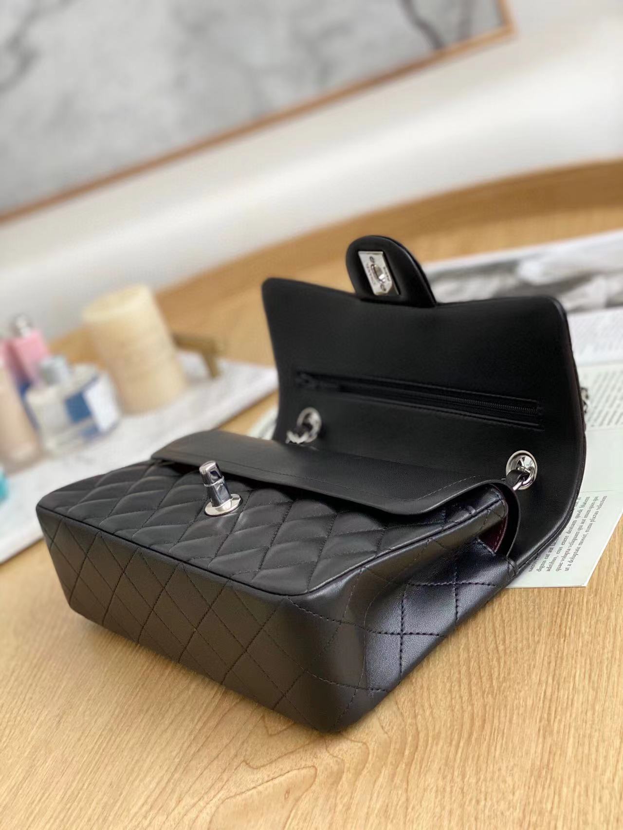 Ch**el Flap bag