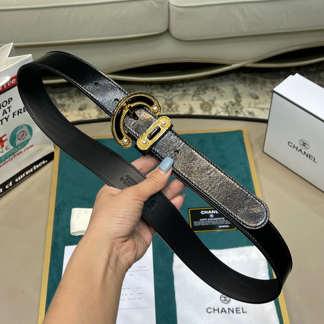 Ch**el belt 17