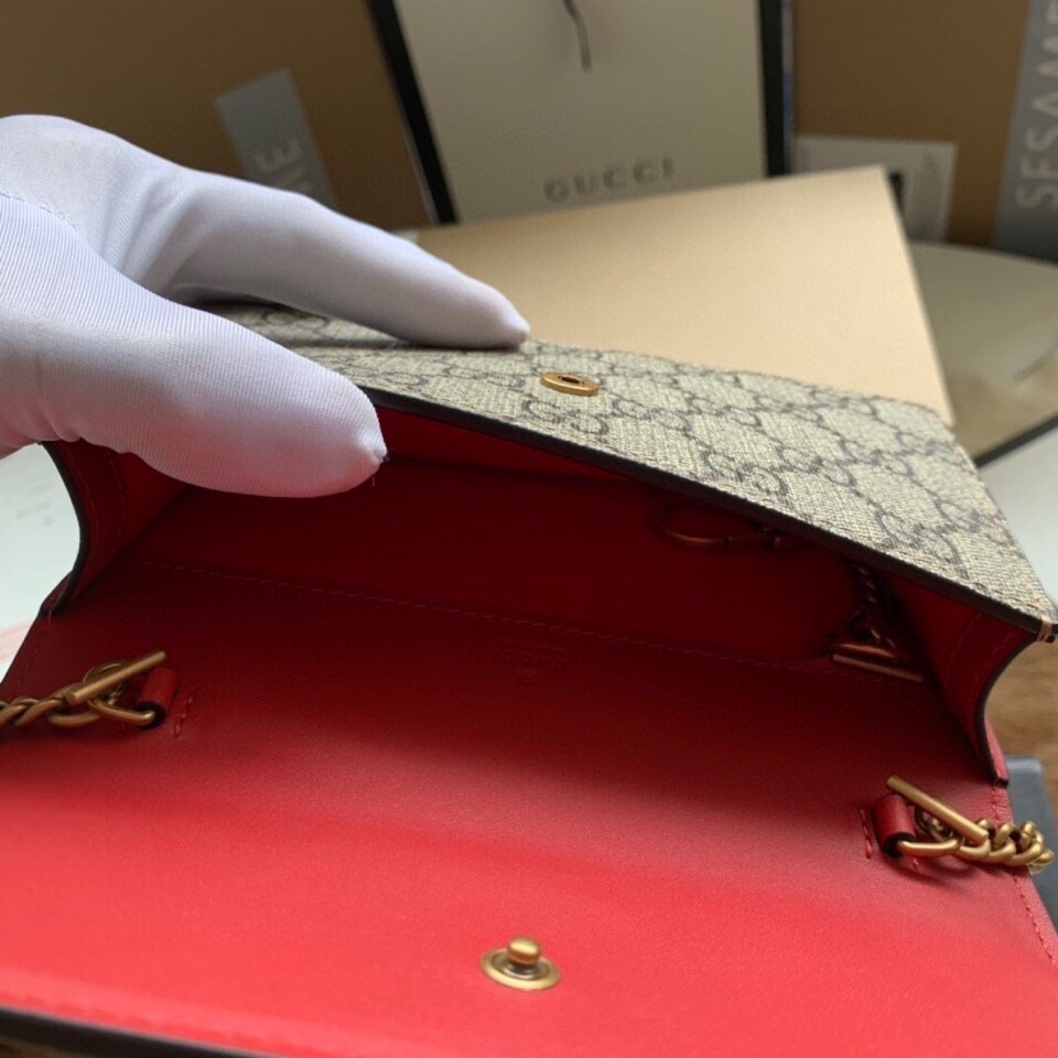 Gvc*1 Cherry Wallet