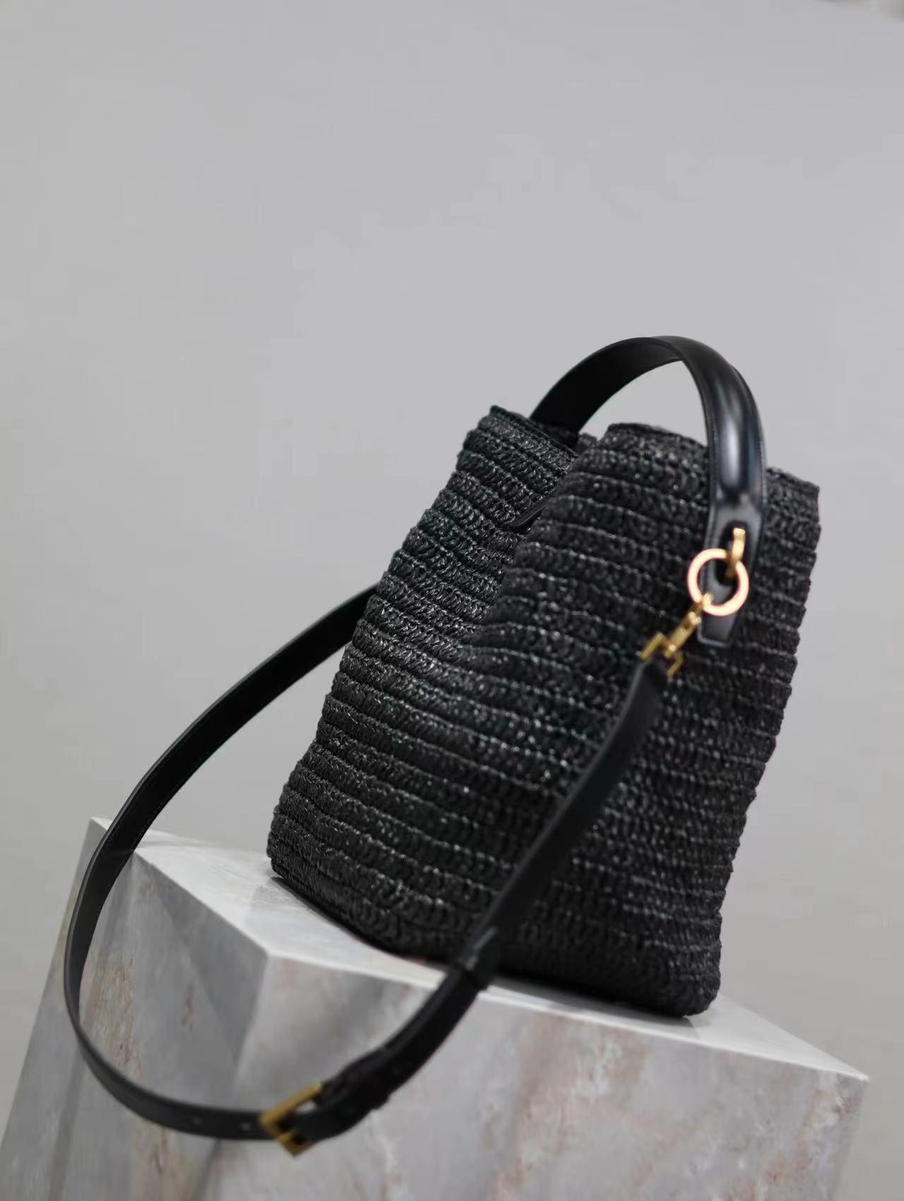 Sa1nt Lau*nt Le 37 leather-trimmed raffia bucket bag