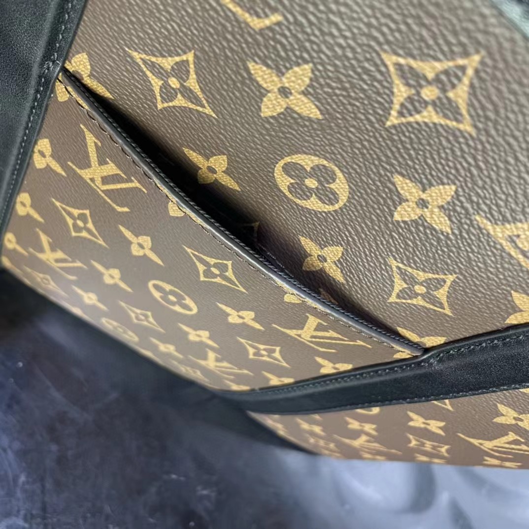 L0vis Vvtt0n Monogram Macassar Weekend Tote GM