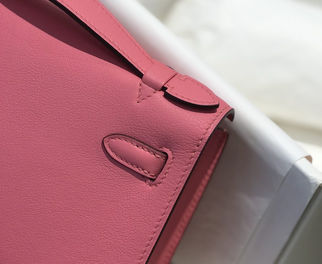 H**me5 Kelly Pochette