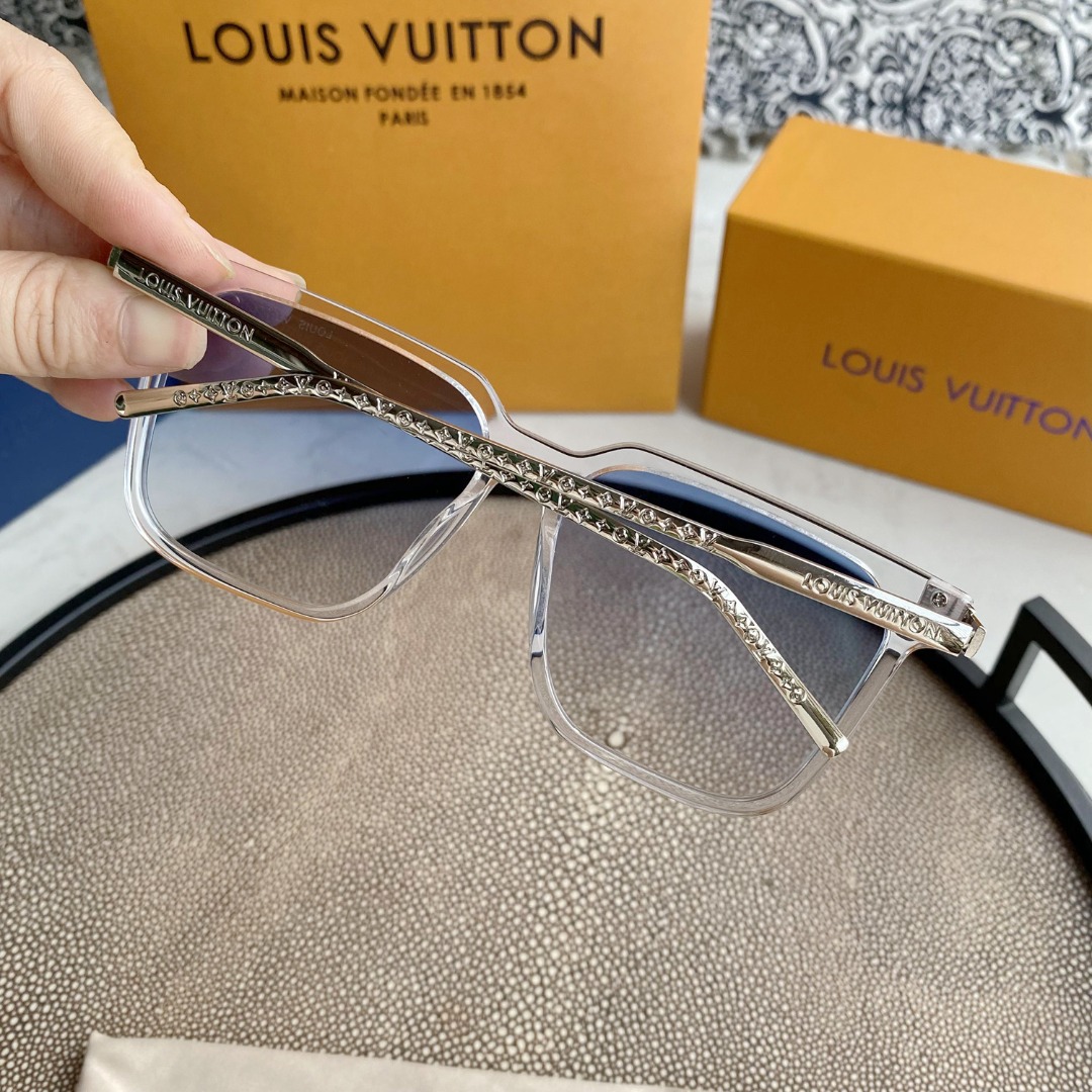 L0vis Vvtt0n | rise square sunglasses