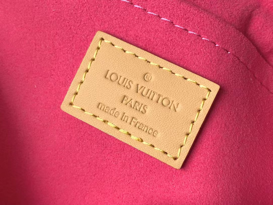 L0vis Vvtt0n Pink Monogram Denim Pleaty