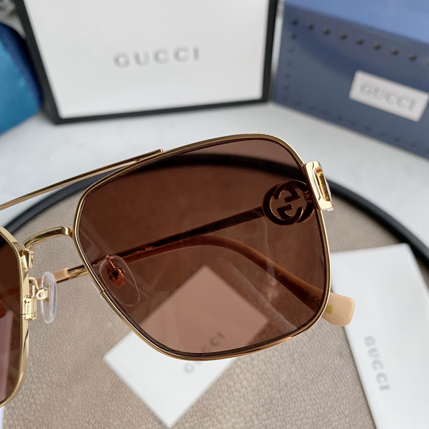 NAVIGATOR FRAME SUNGLASSES