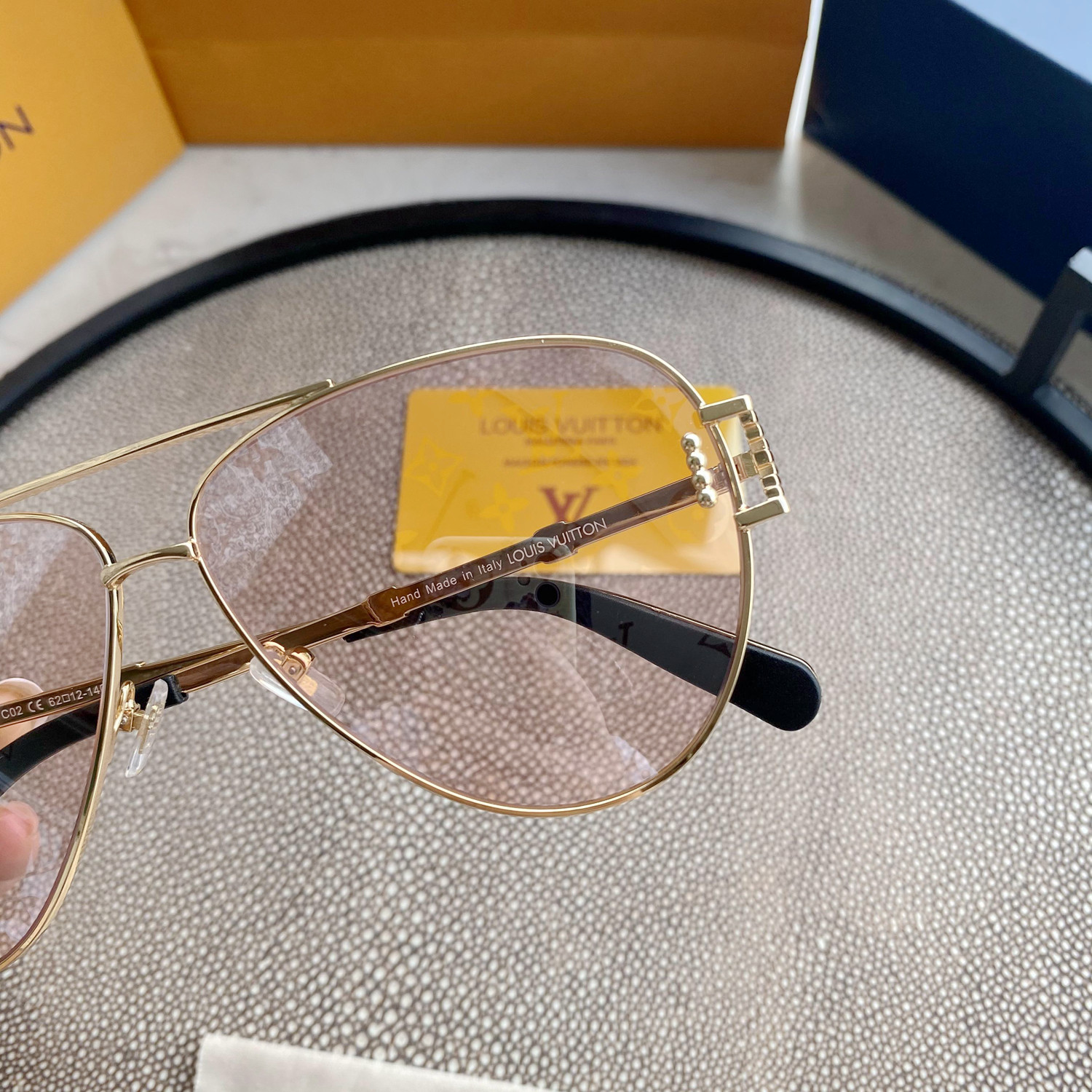 SATURNINO EYEWEAR