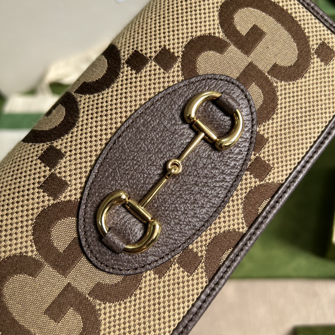 Gvc*1 Horsebit 1955 wallet with chain