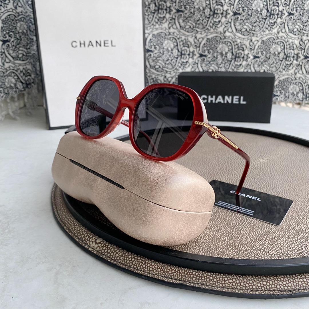 Round Sunglasses
