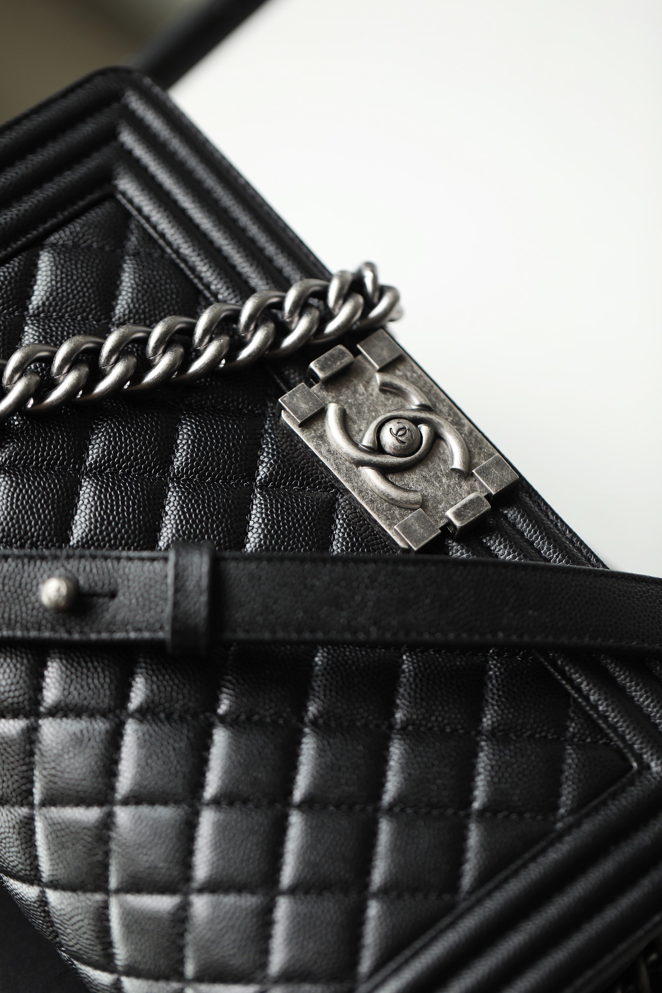 Ch**el Boy Sliver Hardware Caviar Cow Leather