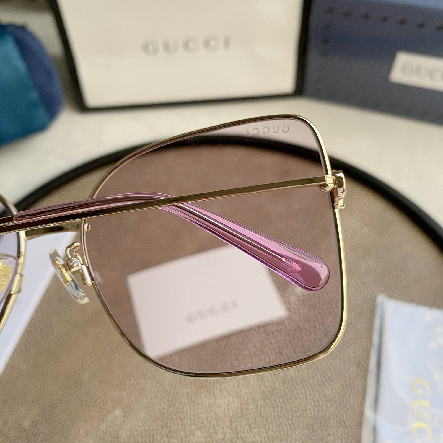 Women’s Metal Sunglasses