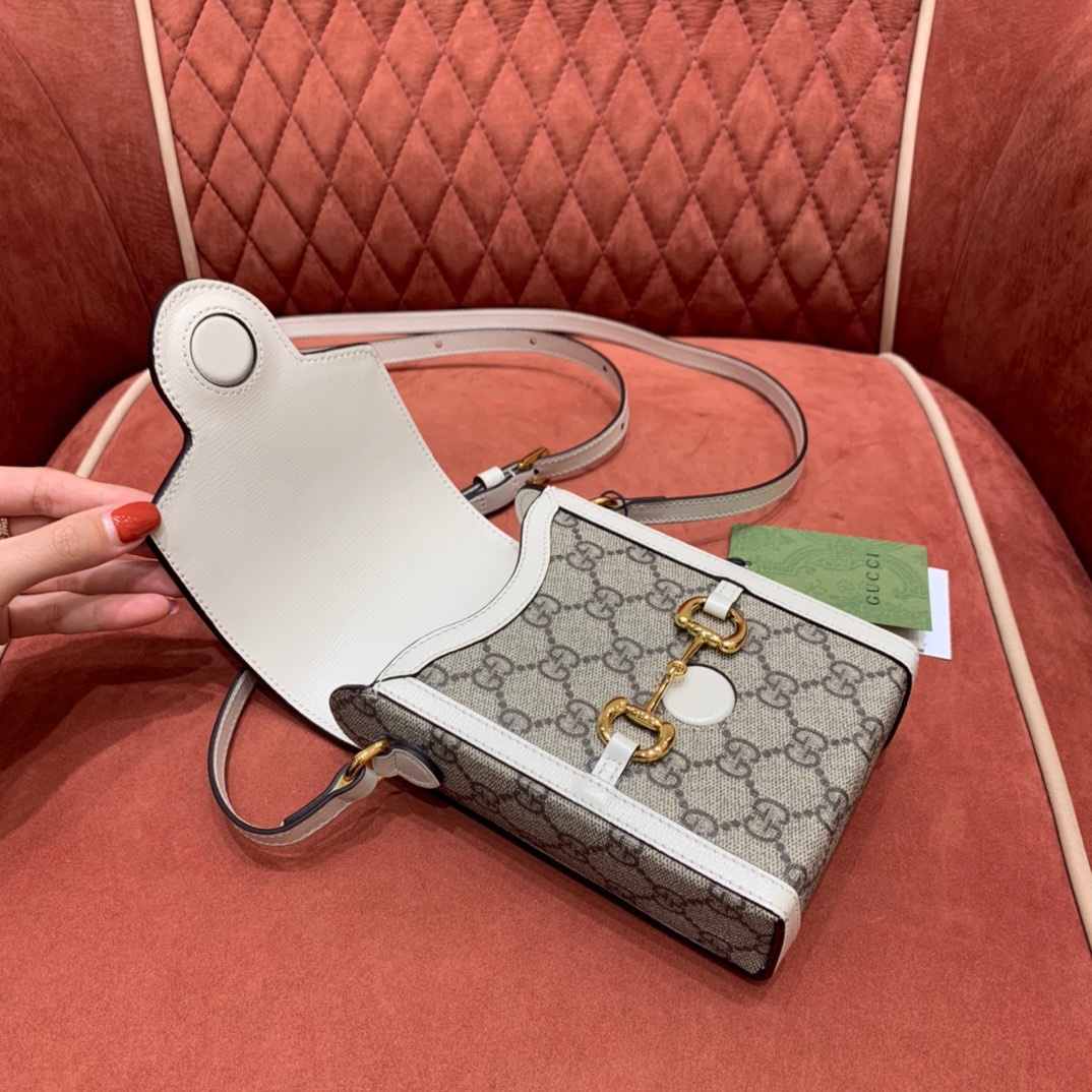 Horsebit bag