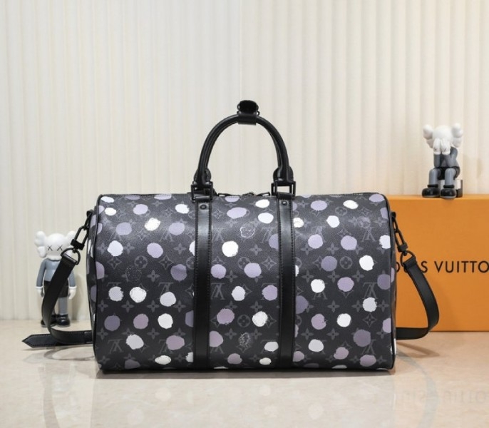 L0vis Vvtt0n X YK Monogram Eclipse Keepall 45 Bandouliere Travel Bag