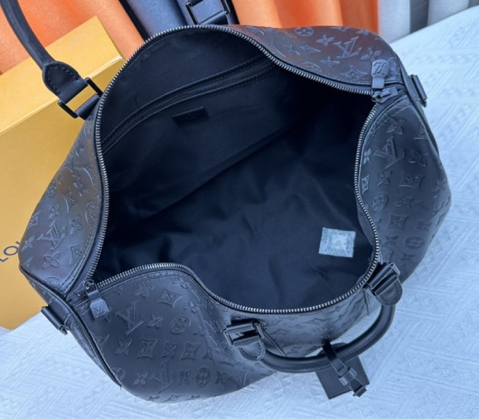 L0vis Vvtt0n Monogram Shadow Leather Keepall Bandouliere 50 In Black