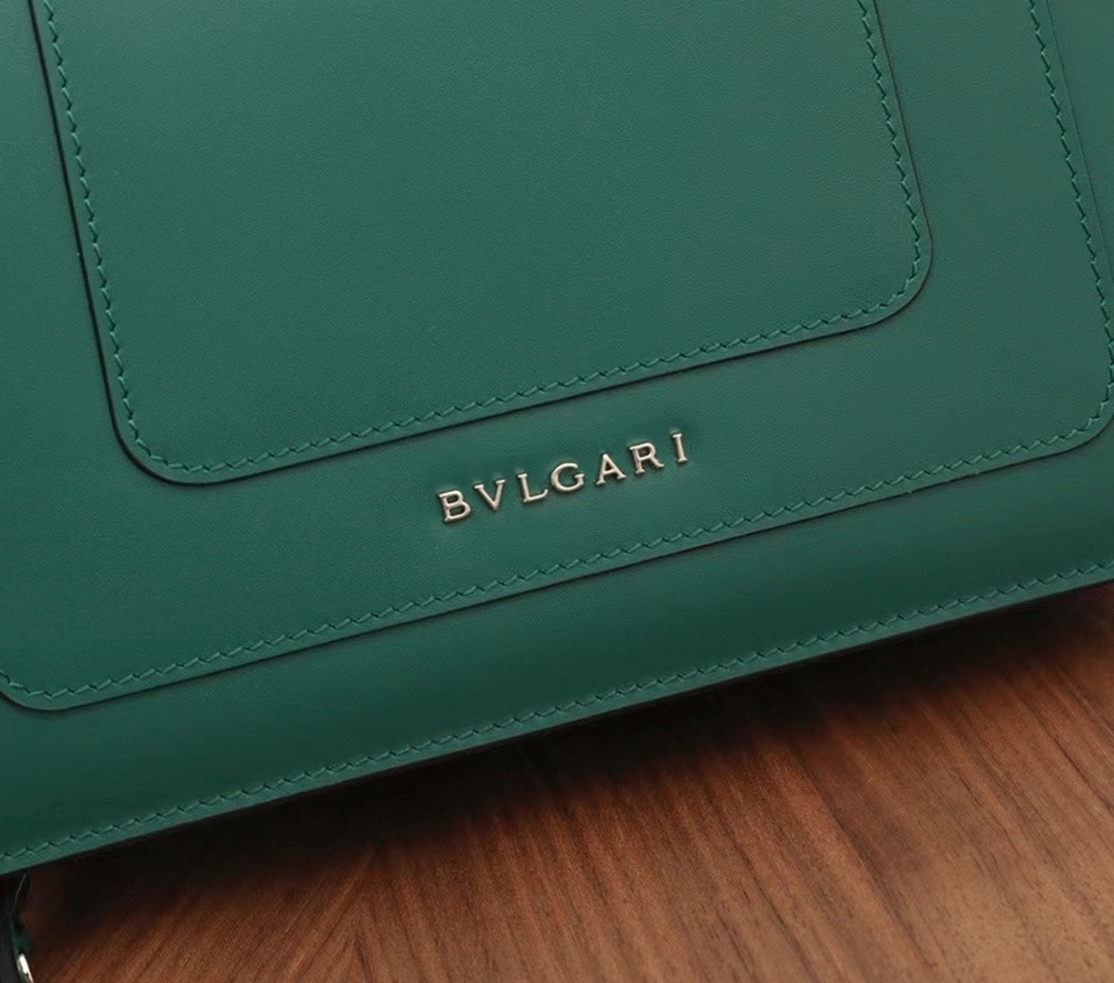 Replica Bv1g*ai Serpenti Forever Small Cross-body Bag Green Calfskin