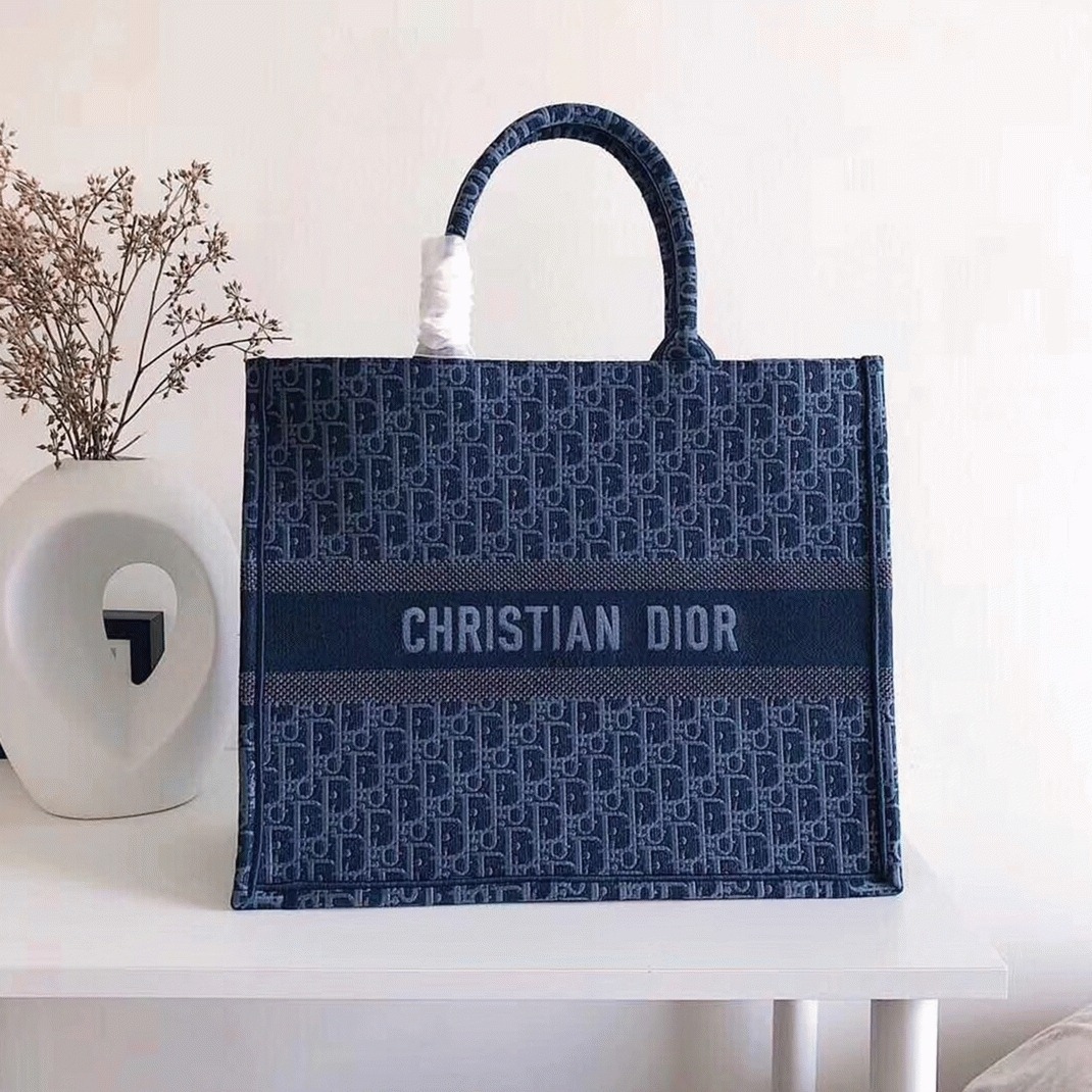 D10r Large Book Tote Bag Imitation in Denim Blue D10r Oblique Canvas