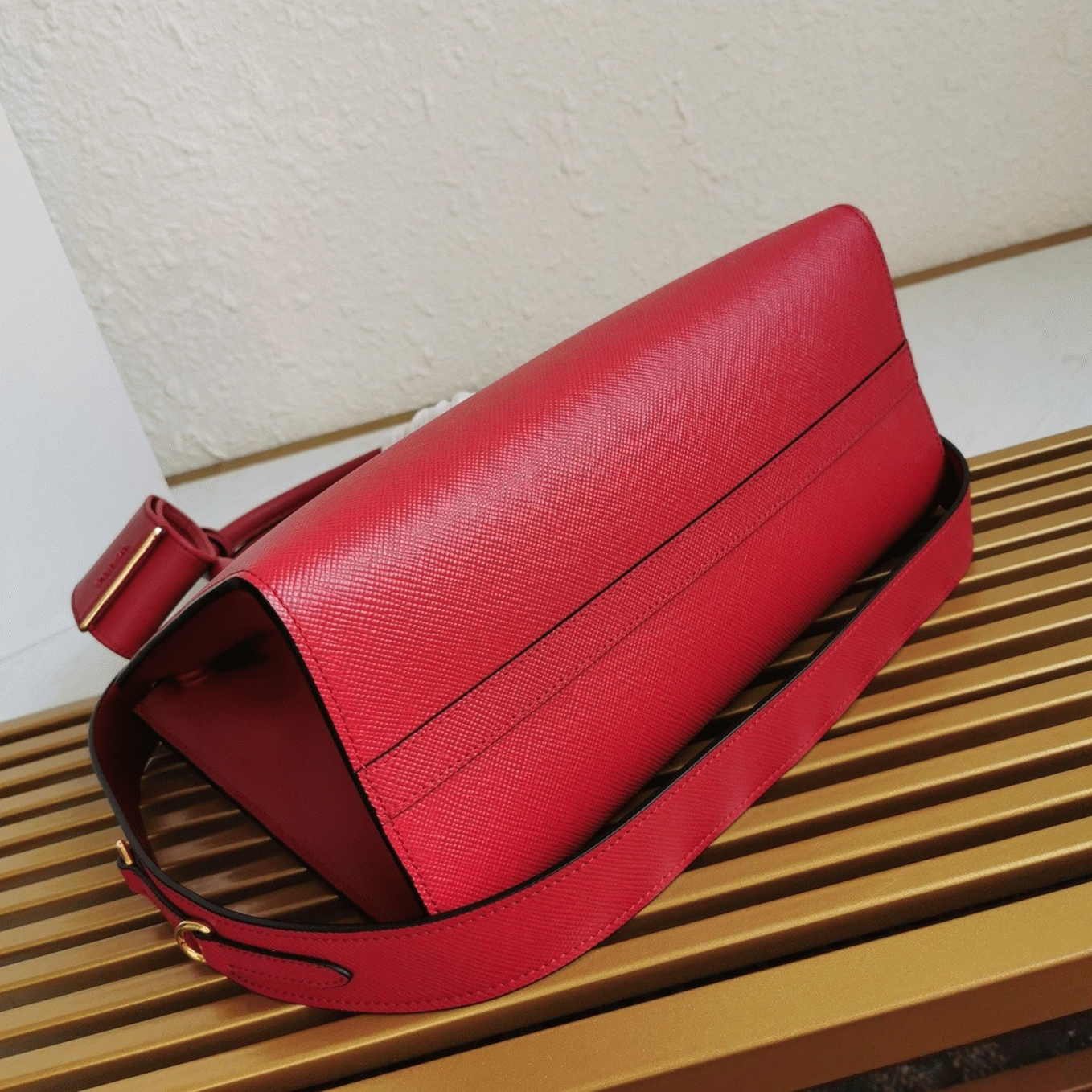 Pra*a Monochrome Medium Bag Replica in Red