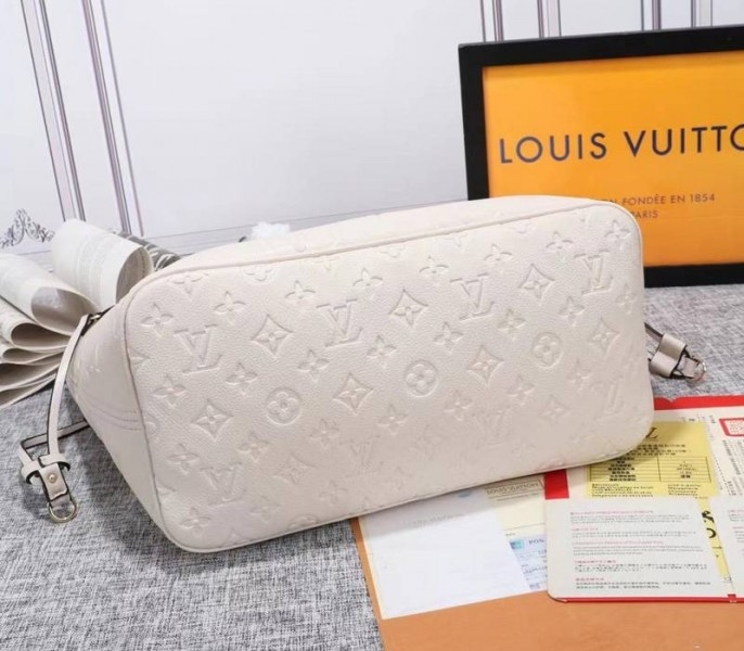 L0vis Vvtt0n Monogram Empreinte Neverfull MM Tote In Cream