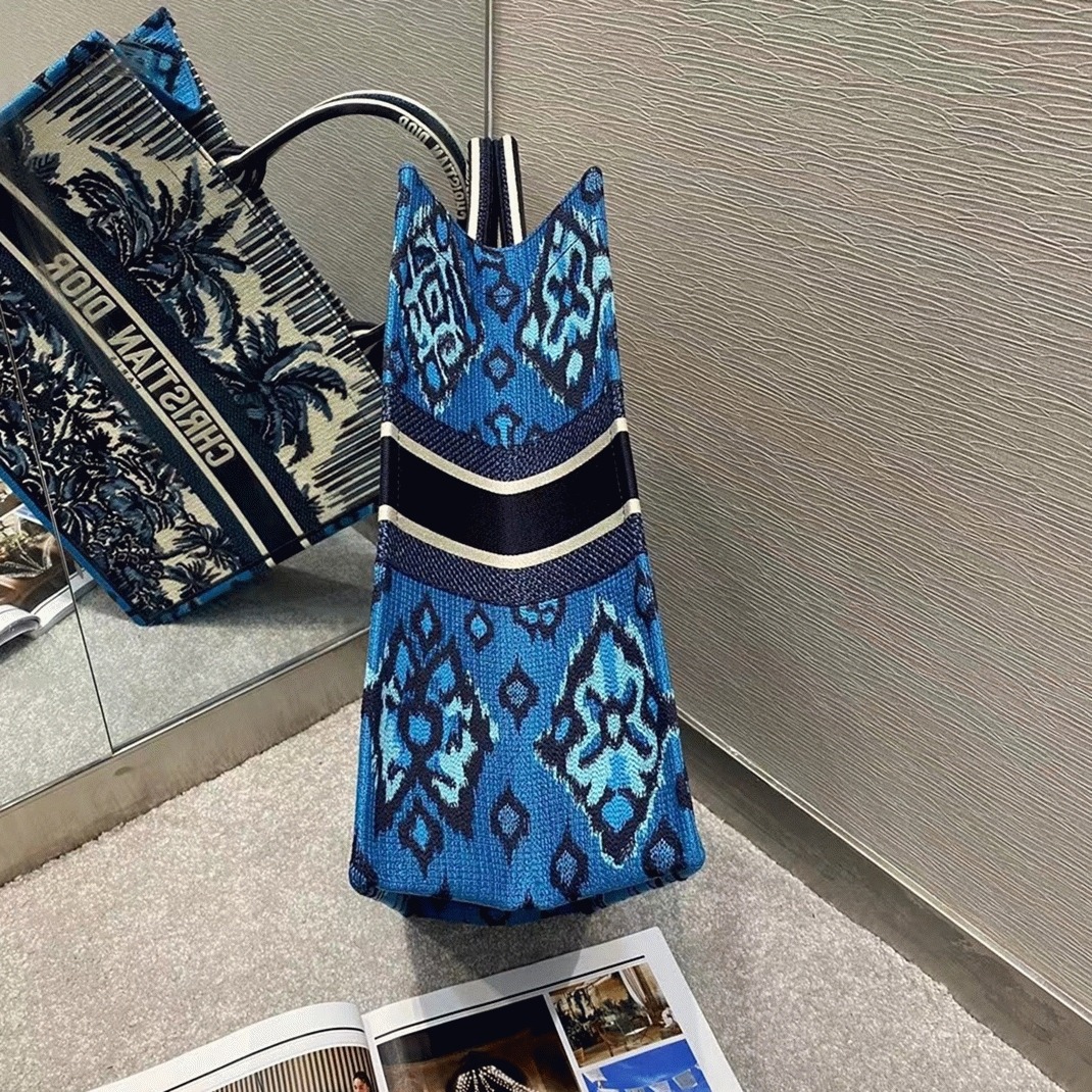 D10r Large Book Tote Bag Replica in Blue D10r Palms Embroidery
