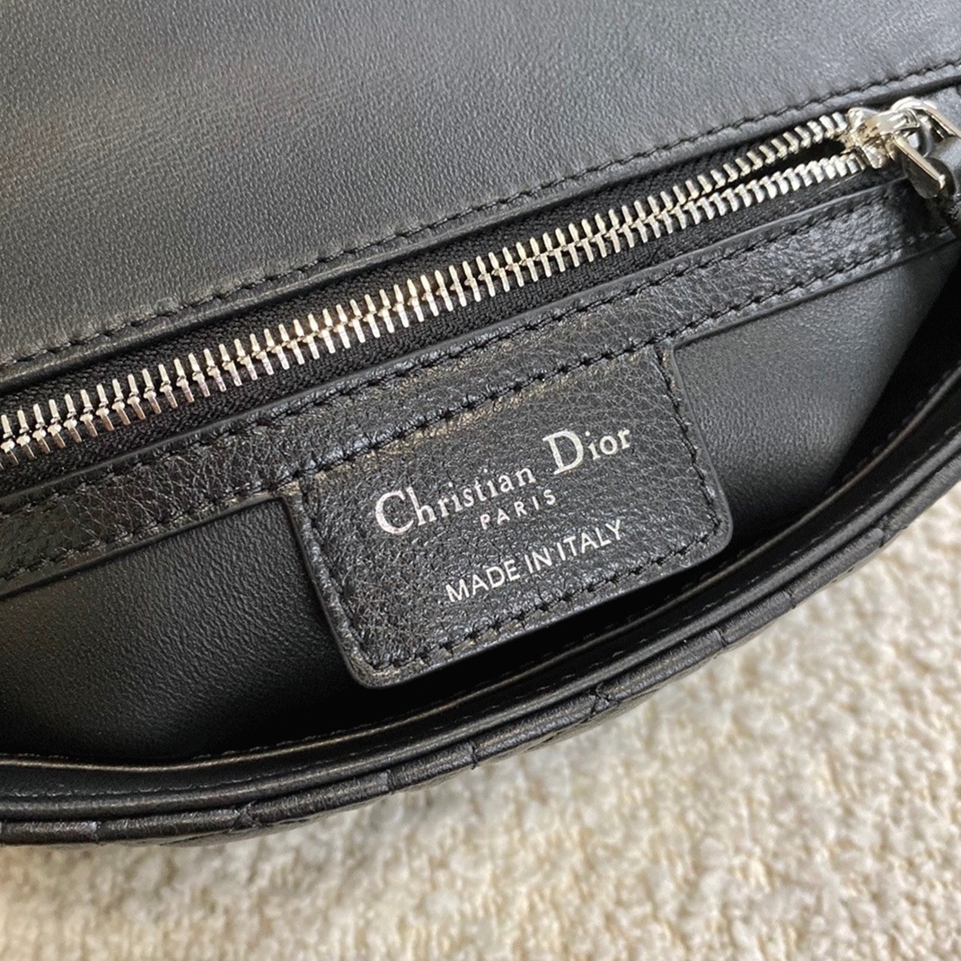 D10r Caro Small Bag Replica in Noir