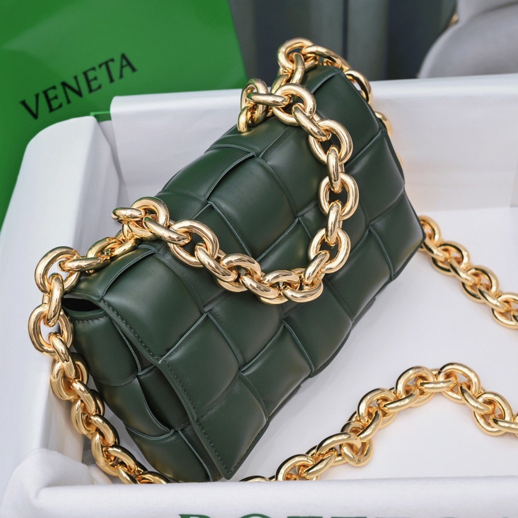 Top Quality Replica B0tt*ga Ven*ta Chain Cassette Bag In Raintree