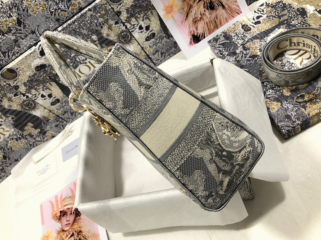 D10r Lady D-Lite Large Bag in Gray Toile de Jouy Reverse Embroidery