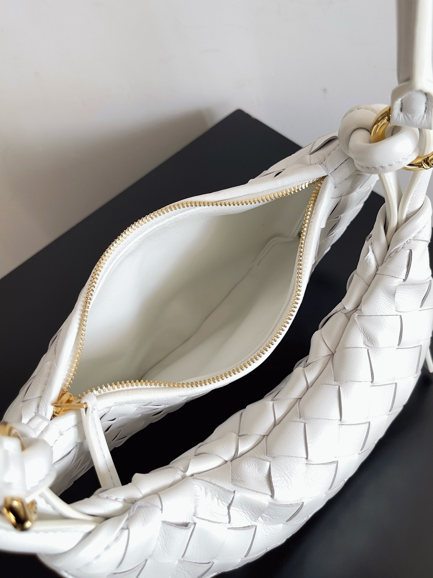 Replica B0tt*ga Ven*ta Gemelli Small Bag White