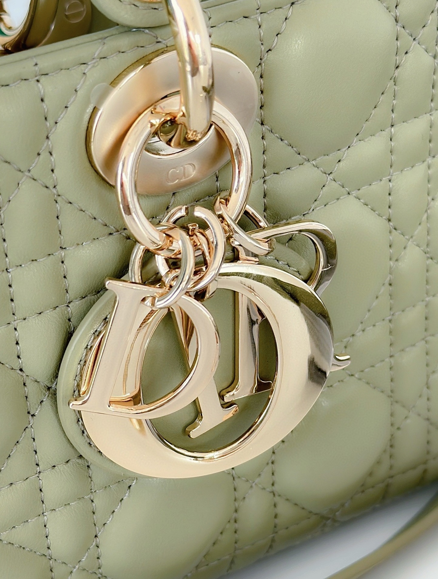 D10r Lady D-Joy Medium Bag Knockoff in Ethereal Green Cannage Lambskin