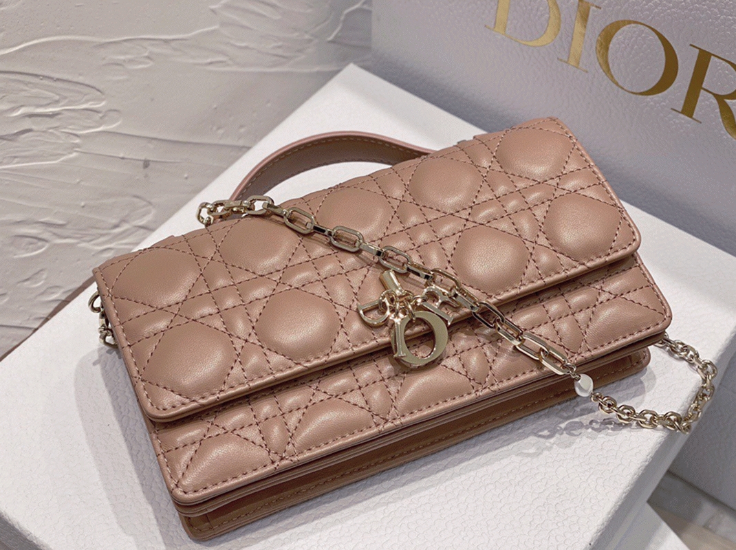 D10r Miss D10r Mini Bag Fake in Poudre Cannage Lambskin