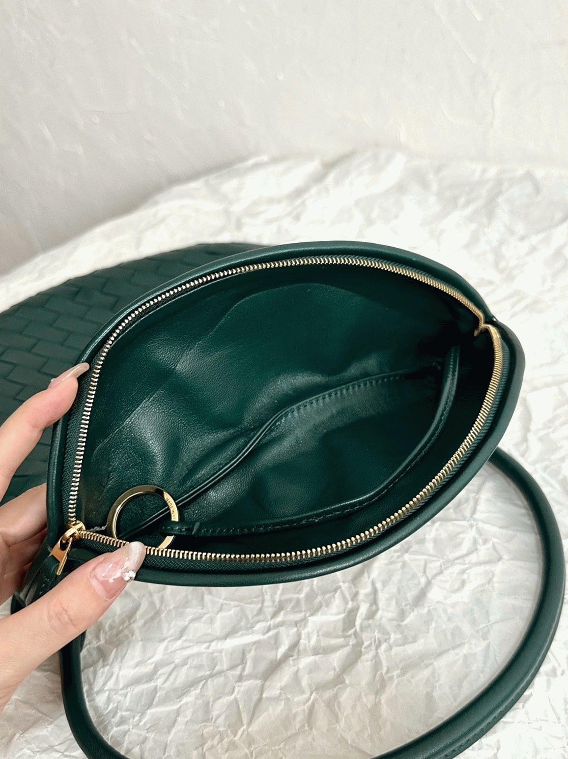 Fake B0tt*ga Ven*ta Gemelli Medium Bag Emerald Green