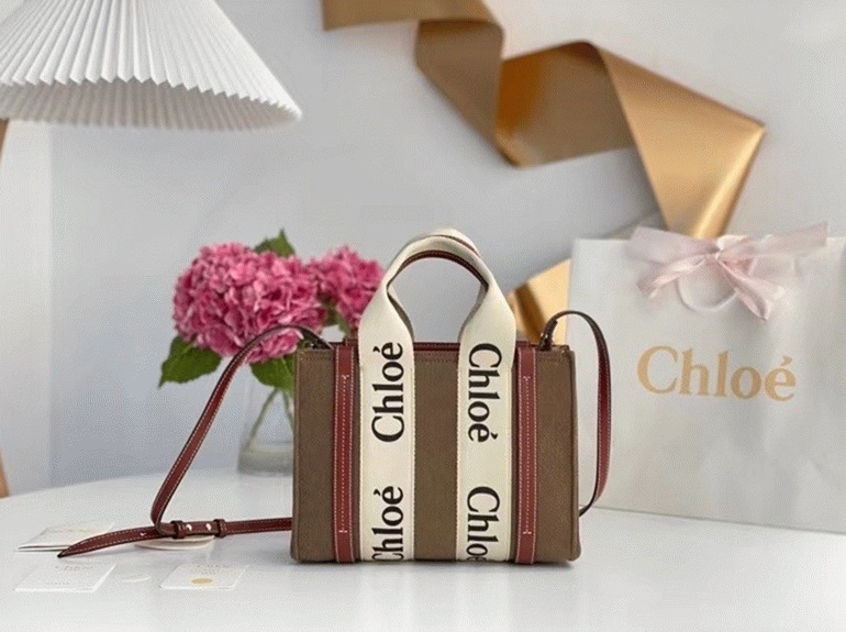 Top Quality Fake Previous Previous Chloe Small Woody Tote Bag In Brown Felt