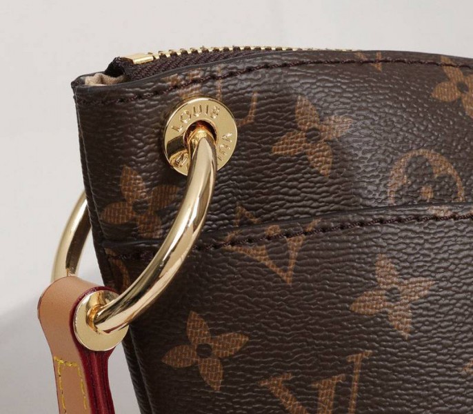 L0vis Vvtt0n Monogram Canvas Odeon MM Bag In Natural