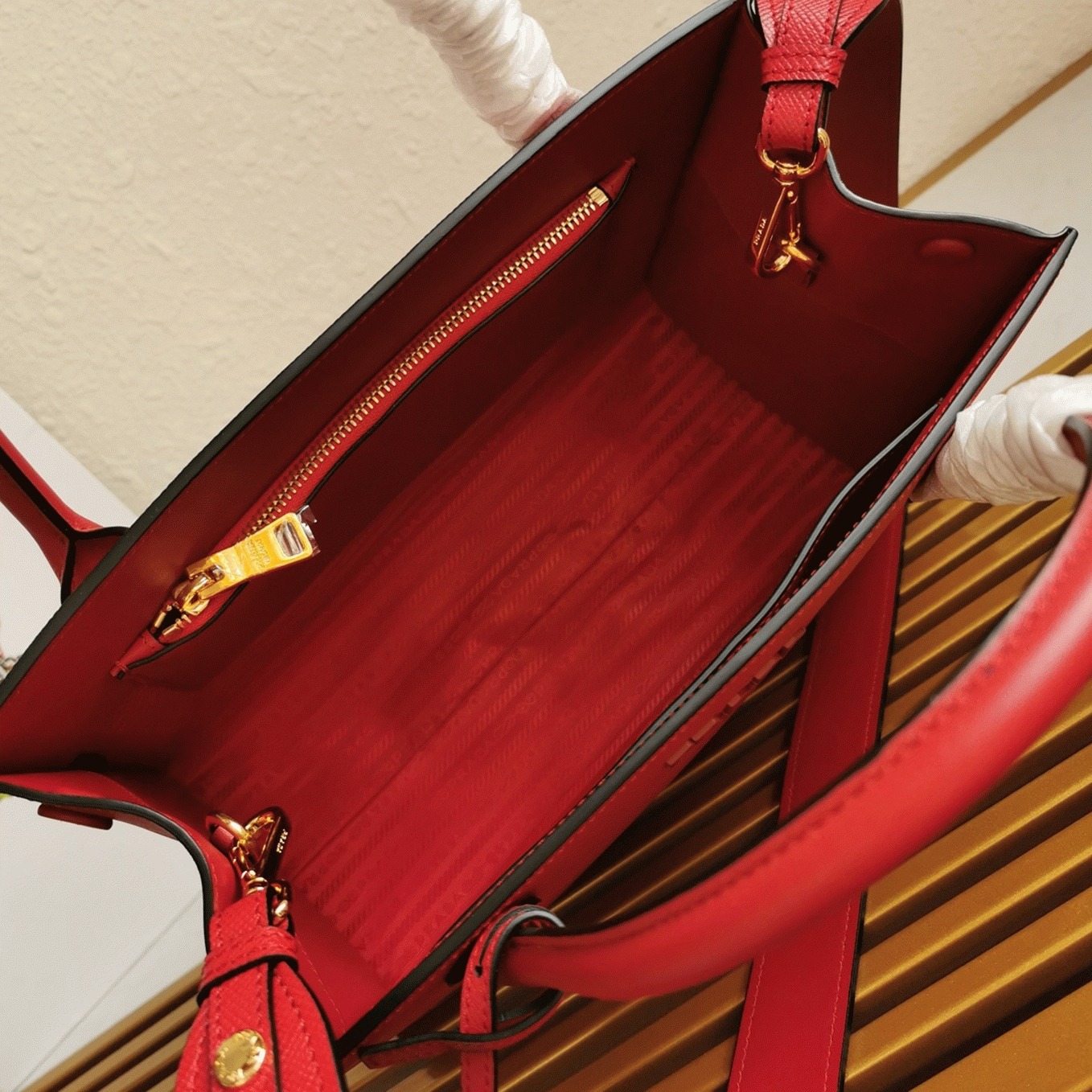 Pra*a Monochrome Medium Bag Replica in Red