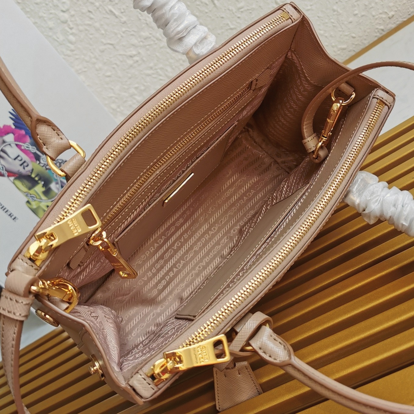 Beige Pra*a Galleria Medium Bag Replica