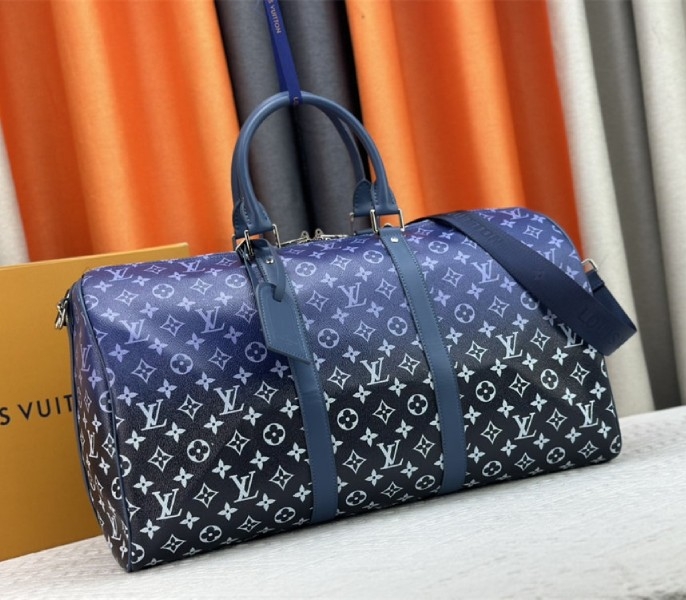 L0vis Vvtt0n Monogram Gradient Canvas Keepall Bandouliere 50 In Navy Blue