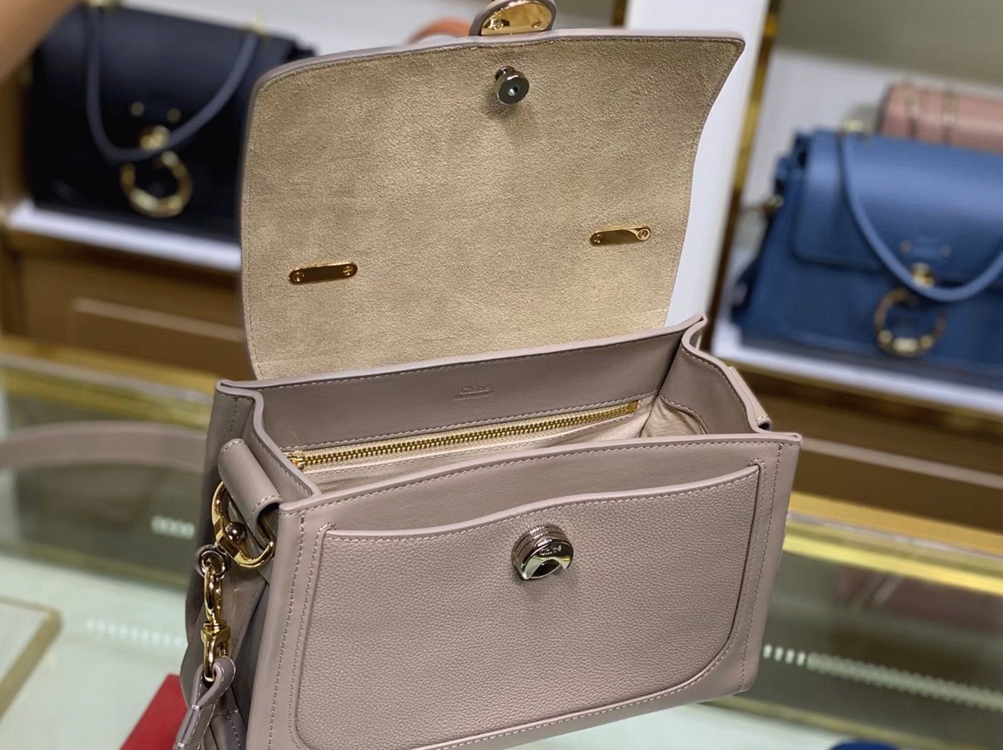 Top Quality Replica Chloe Small Tess Day Bag In Grey Grained Leather